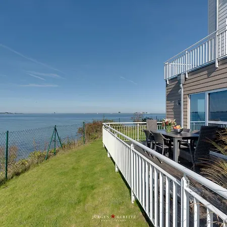 Ostseewind: Wasserblick, Finnische Sauna, Whirlwanne, Kamin, 2 Parkplaetze